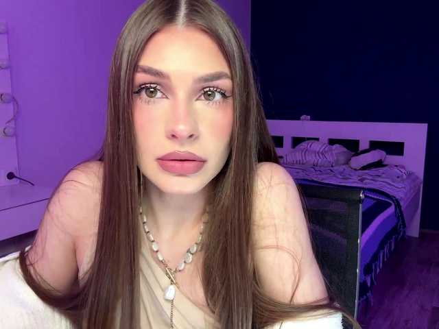 RonnieRose – webcam model profile photo