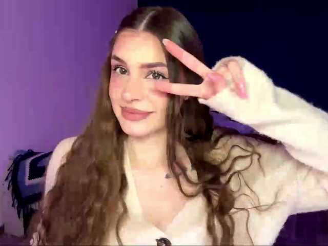 BongaCams RonnieRose is Freechat RonnieRose — @remain kiss 5 times super sexy with my eyes closed