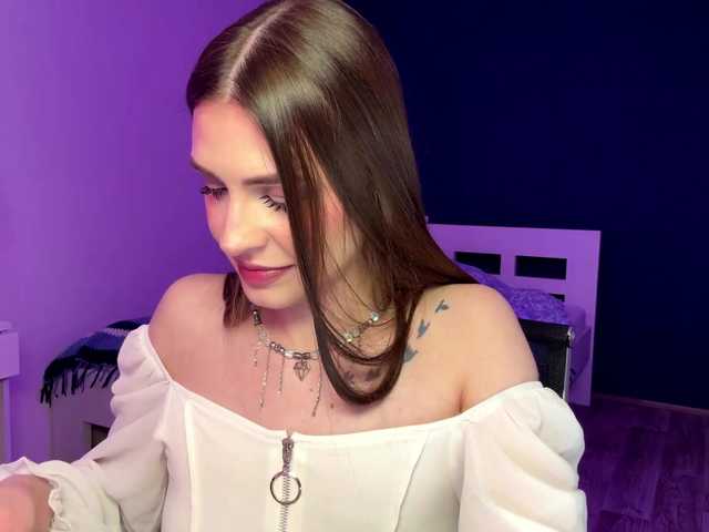 RonnieRose – webcam model profile photo