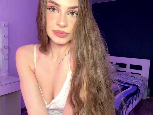 RonnieRose — @remain help me warm my ass up with 5 slaps