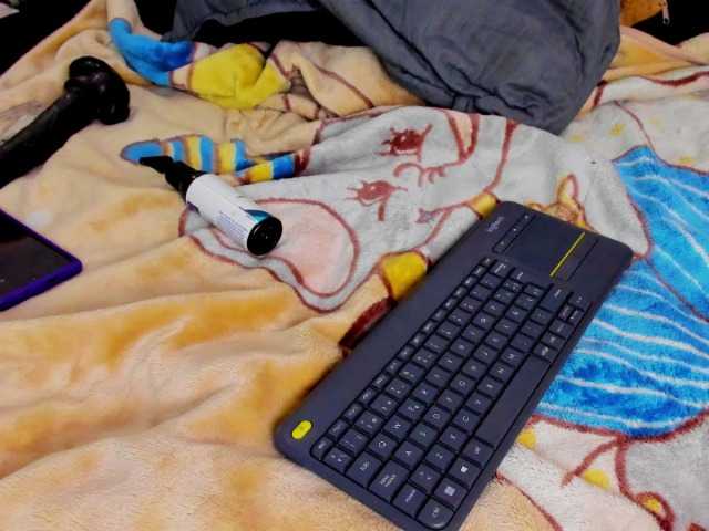 Katty-Kiss- live cam profile