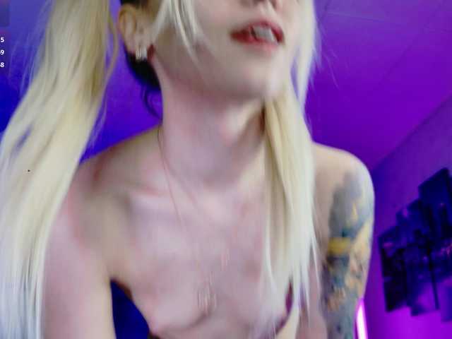 NaomiHita – webcam model profile photo