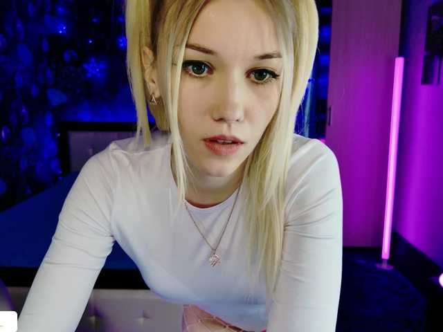 NaomiHita's BongaCams show and profile