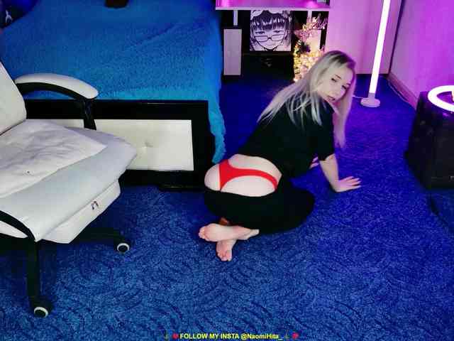 NaomiHita webcam