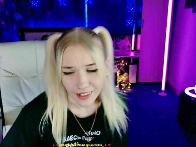NaomiHita webcam