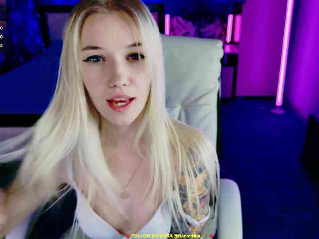 NaomiHita webcam