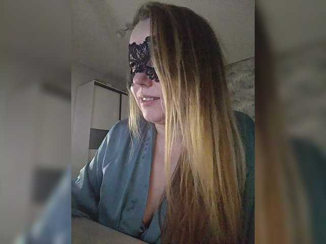 Stacy-meow1's BongaCams show and profile