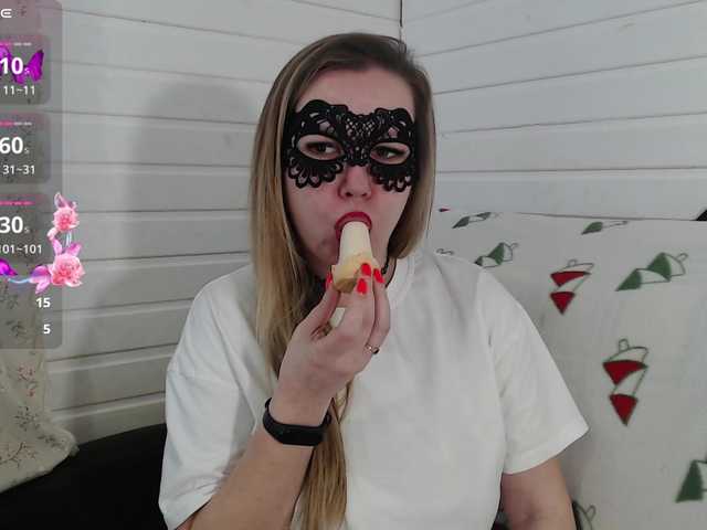 Stacy-meow1's BongaCams show and profile