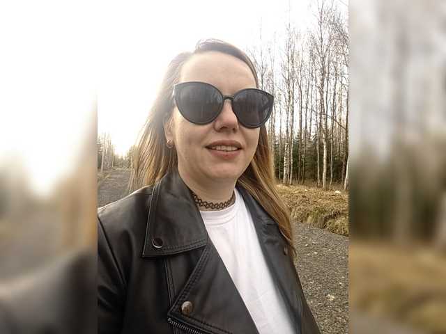 Stacy-meow1's BongaCams show and profile