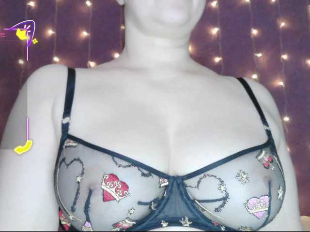SoftMoon from BongaCams is Freechat