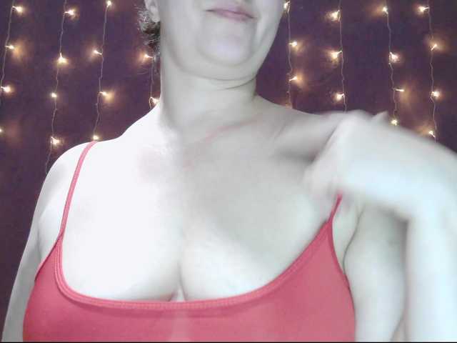 SoftMoon – webcam model profile photo