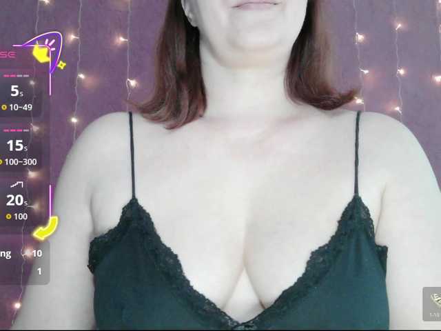 SoftMoon's BongaCams show and profile