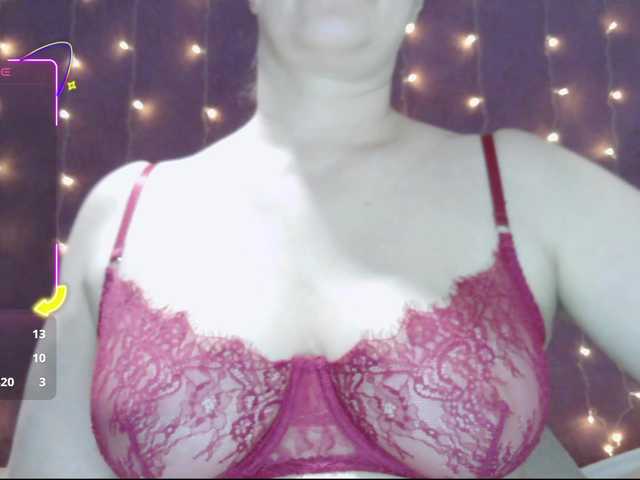 SoftMoon from BongaCams is Freechat