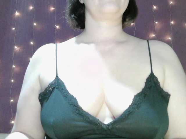 SoftMoon's BongaCams show and profile