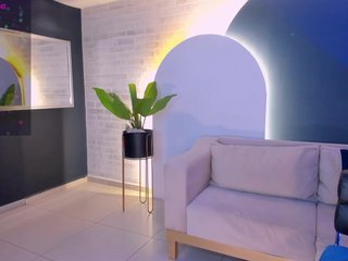 SofiaVegaX Porn Show