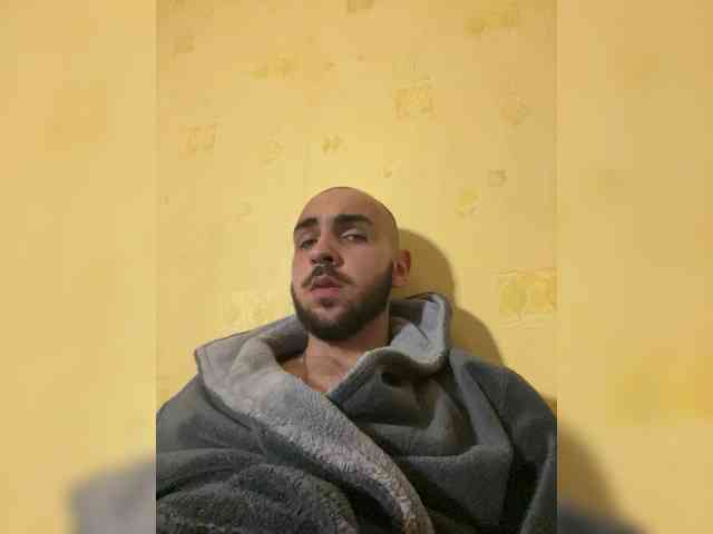 Dragnila Live Webcam on BongaCams