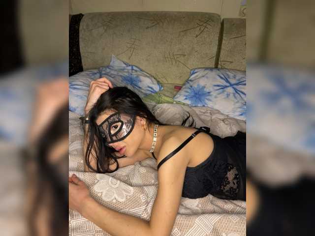 Daisy12321's BongaCams show and profile