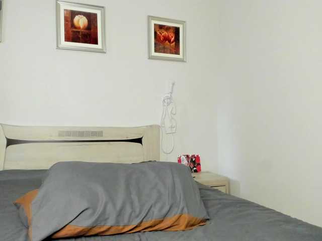  TessaAurora chat room