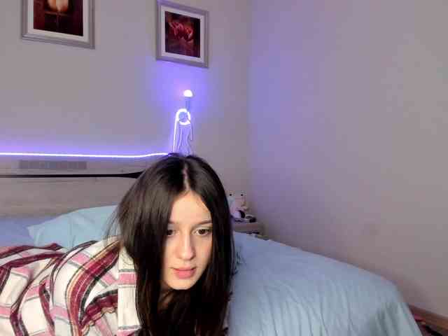 TessaAurora webcam