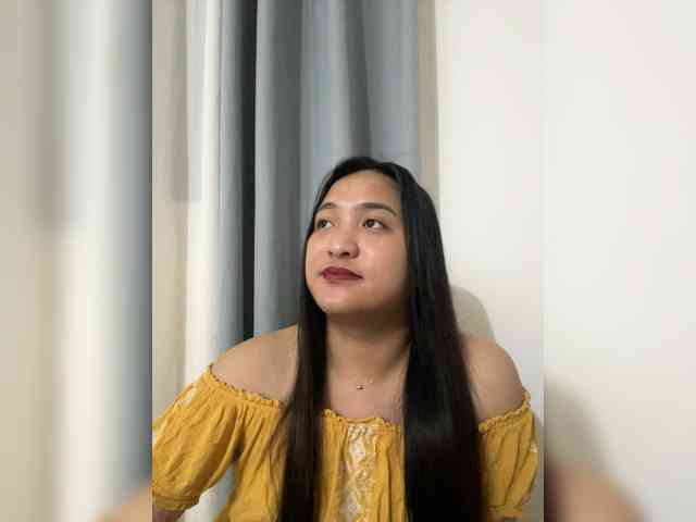 ScarletteKisses2... Live Webcam on BongaCams