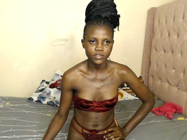 Cocoheat – webcam model profile photo