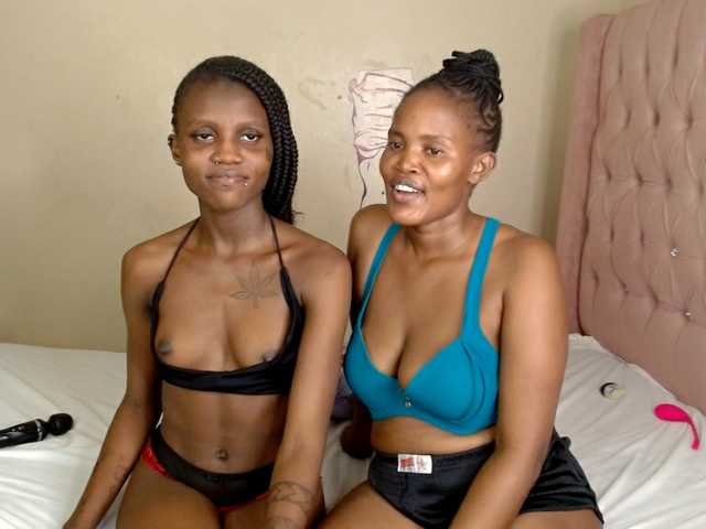 Cocoheat's BongaCams show and profile