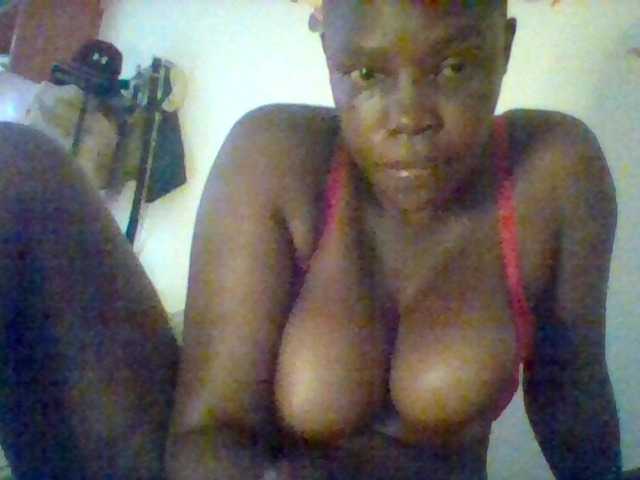 pinkpussya's BongaCams show and profile