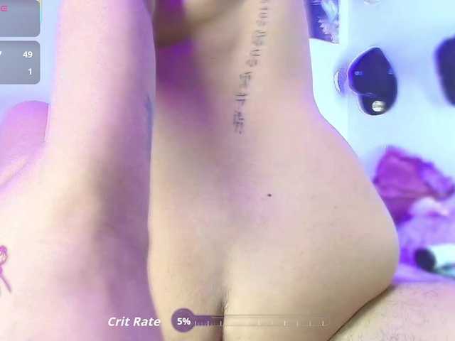 aphroditahotaz's BongaCams show and profile