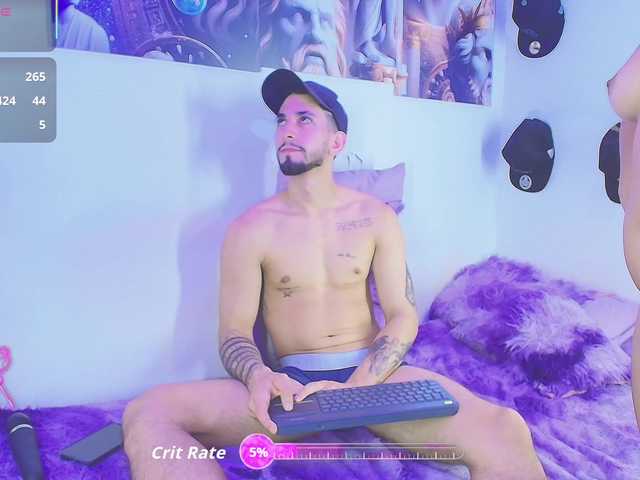 aphroditahotaz's BongaCams show and profile