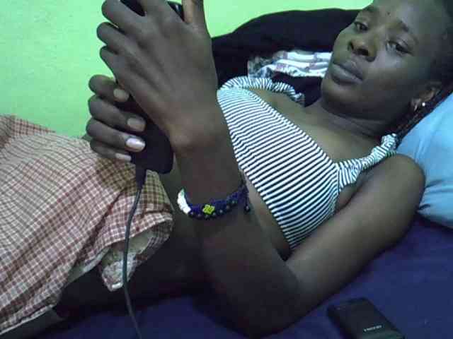 Luci-anna Live Webcam on BongaCams