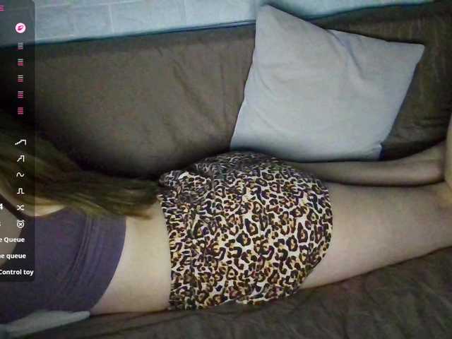 Konstanciya's BongaCams show and profile