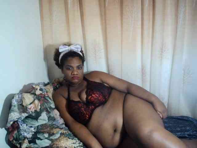 IndianSexyAss00 webcam