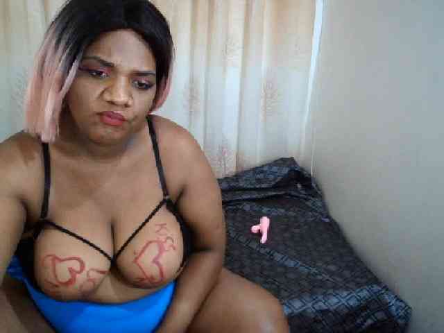 IndianSexyAss00 webcam