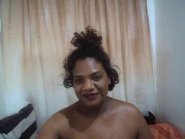 IndianSexyAss00 webcam