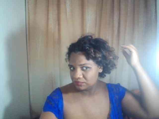 IndianSexyAss00 webcam