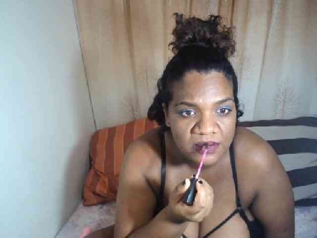 IndianSexyAss00 webcam