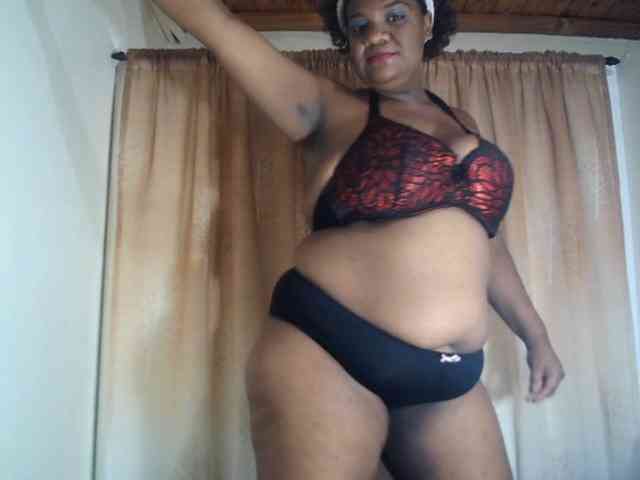 IndianSexyAss00 webcam