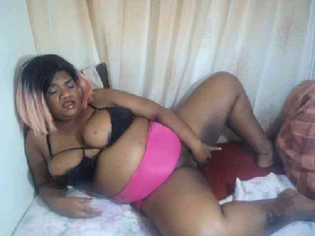 IndianSexyAss00 webcam