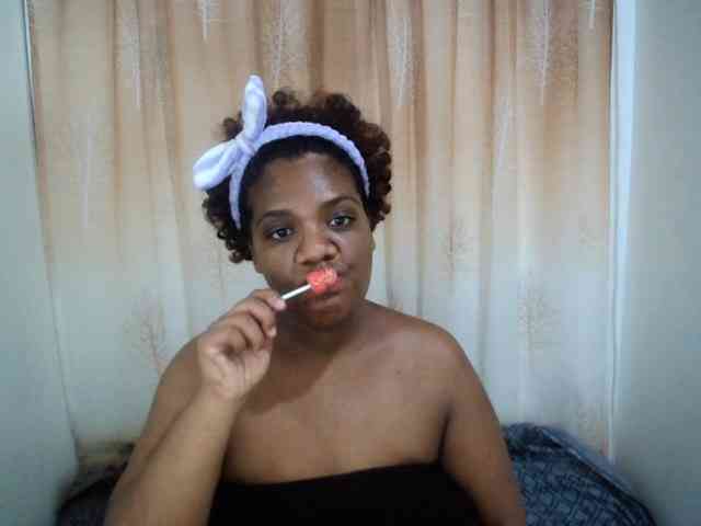 IndianSexyAss00 webcam