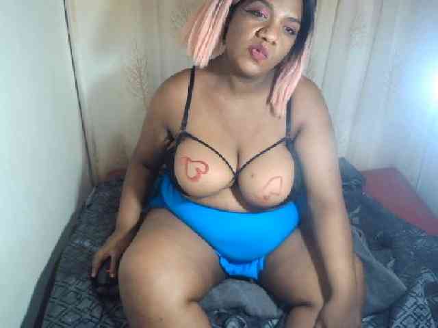 IndianSexyAss00 webcam