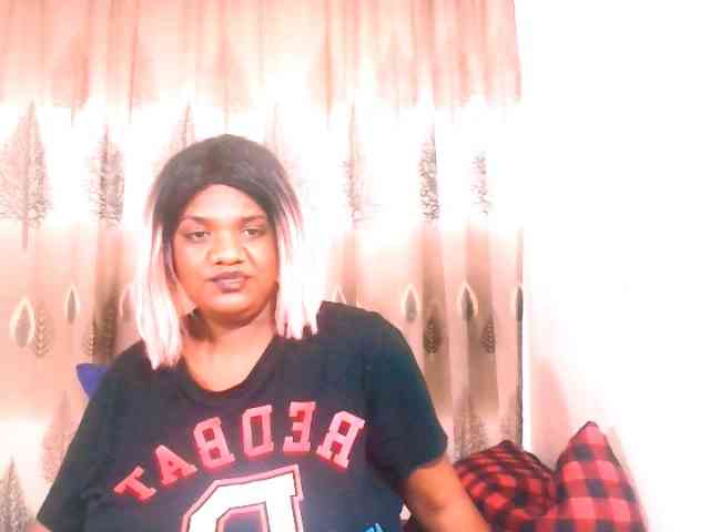 IndianSexyAss00 webcam