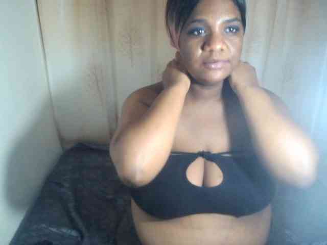 IndianSexyAss00 webcam