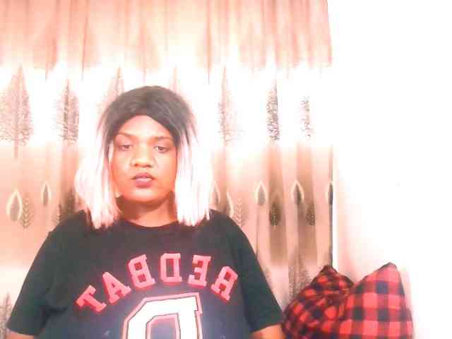 IndianSexyAss00 webcam