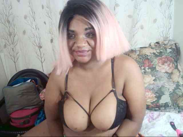 IndianSexyAss00 webcam