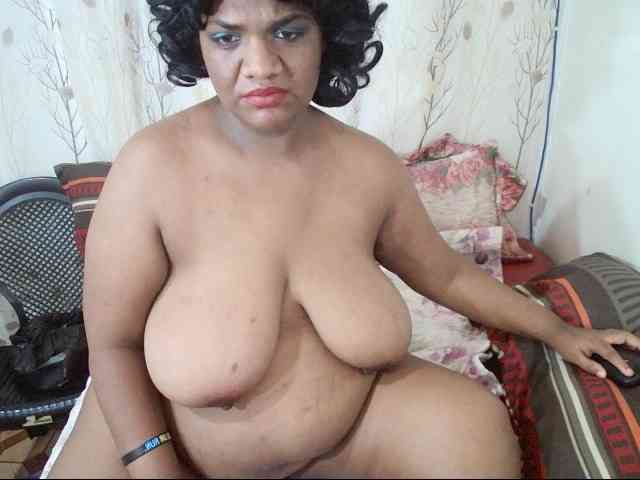 IndianSexyAss00 webcam