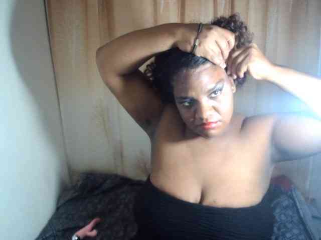 IndianSexyAss00 webcam