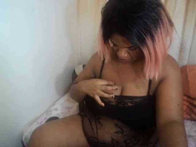 IndianSexyAss00 webcam