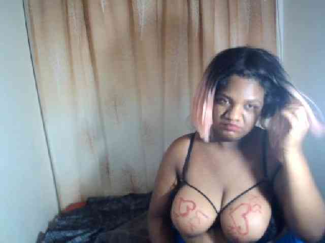 IndianSexyAss00 webcam