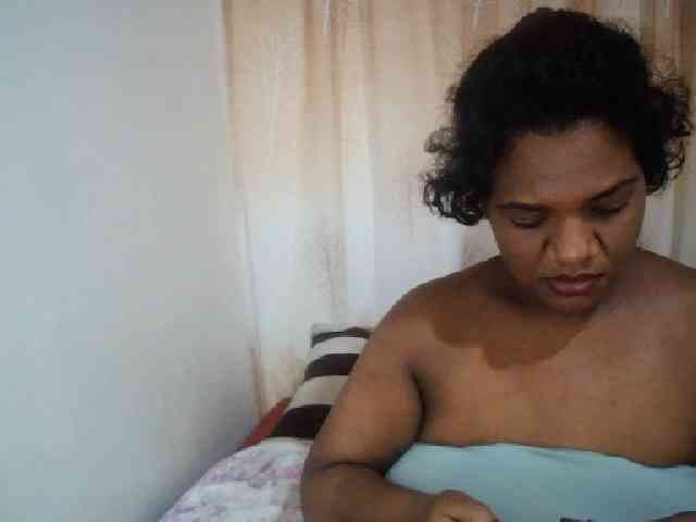 IndianSexyAss00 webcam