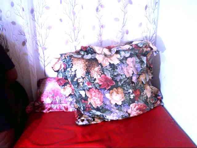 IndianSexyAss00 webcam